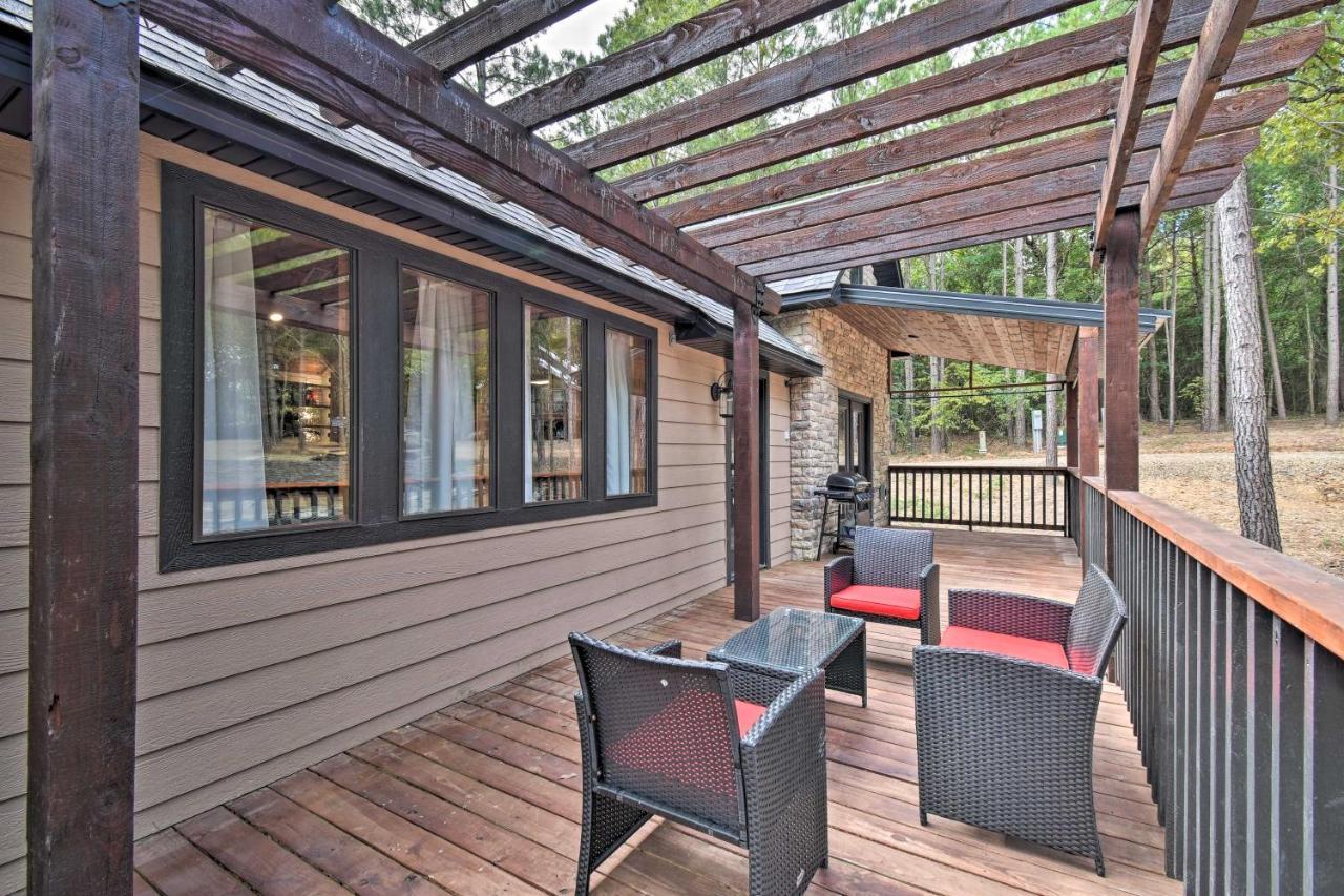 Modern Broken Bow Cabin Large Deck, Bbq And Pergola Dış mekan fotoğraf